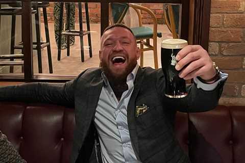 Conor McGregor screams while flexing in mirror on night out and says ‘life is a bitch’ after pub is ..