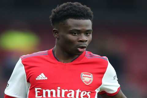 Arsenal have ‘concerns’ over Bukayo Saka signing a new contract to hand two Prem rivals huge..