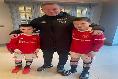 Wayne Rooney is so competitive he makes his kids cry and Coleen ‘rolls eyes’ at Man Utd legend,..