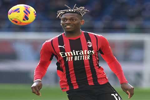 Arsenal ‘lead transfer race’ for AC Milan star Rafael Leao but face competition from ‘HALF the..