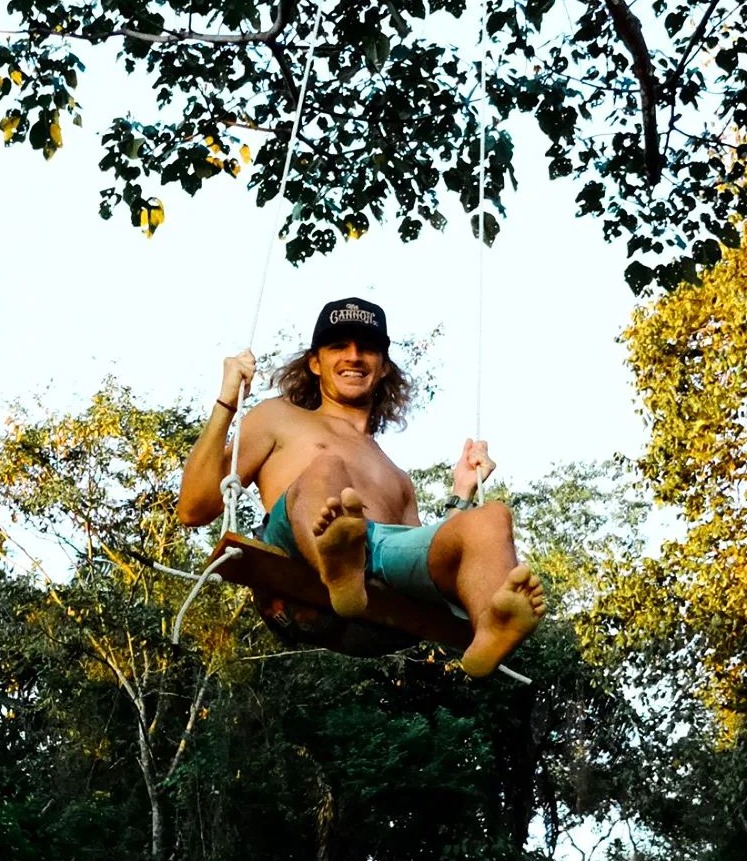I drank my pee for 10 days, had mind-bending drugs and I live in the jungle to fight horror disease, says golfer Hoffman