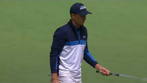 Jordan Spieth sinks a long birdie on fifth hole