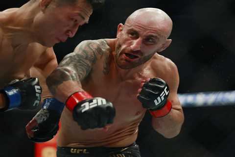 Volkanovski batters Korean Zombie in brutal UFC 273 victory, leaving loser bloodied and struggling..