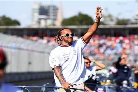 ‘I bet he’s sulking’ – Lewis Hamilton ‘thinking of switching teams’ and ‘annoyed’ reckons ex-F1..