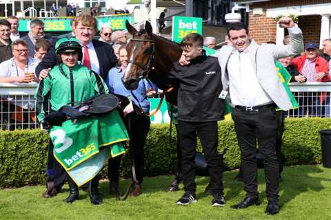 Shark Hanlon pulls off big Sandown upset while Paul Nicholls bags 410-1 five-timer