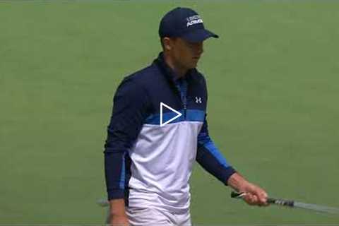 Jordan Spieth sinks a long birdie on fifth hole