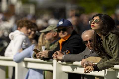 Racecourses shrug their shoulders at fans’ complaints while stewards fail to quiz connections of..