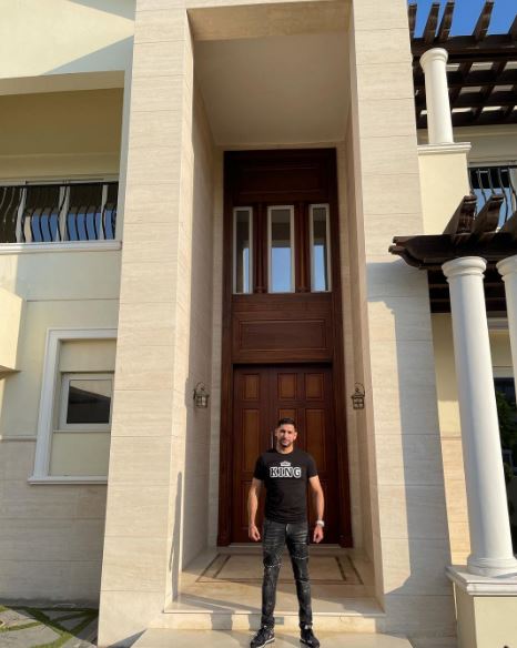 Inside Amir Khan’s plush Dubai holiday mansion with beautiful pool and incredible sprawling rooms