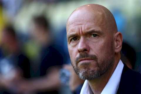 Erik ten Hag wants Manchester United to complete the Frenkie de Jong deal by the end of next week