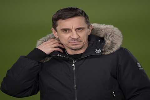 Gary Neville ‘worried’ about Man Utd’s transfer business as he warns club Ten Hag MUST get targets..