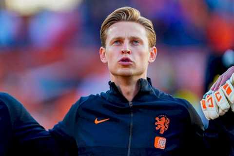 Man Utd ‘confident’ Barcelona will lower De Jong asking price as they ‘may make second bid’