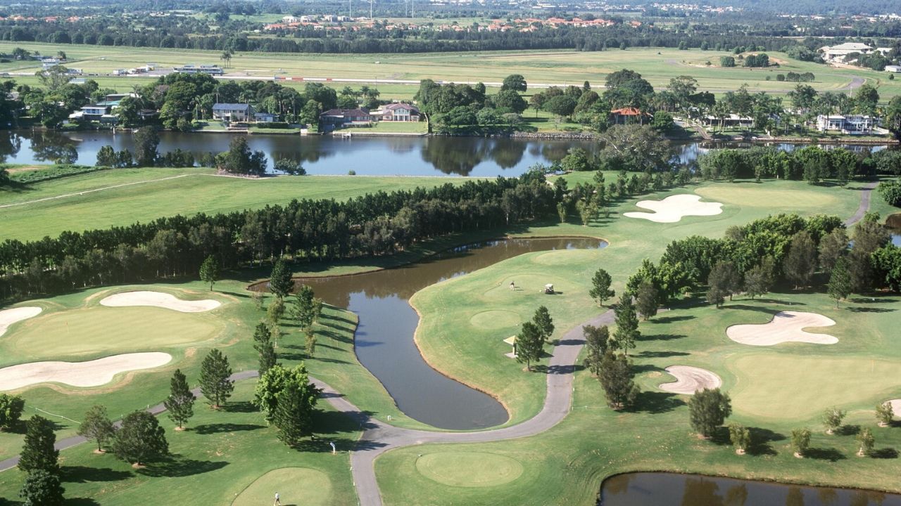 The Connected Golfer: How to utilize new range technology that tracks shots, gathers data