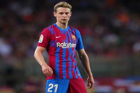 Frenkie de Jong ‘willing to quit Barcelona but NOT for Man Utd transfer’ despite Old Trafford..