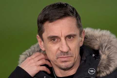 Gary Neville uses Jules Kounde announcement to drop Frenkie de Jong dig at Barcelona