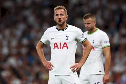 Bayern Munich chief denies Harry Kane transfer talks with Tottenham star open to new contract