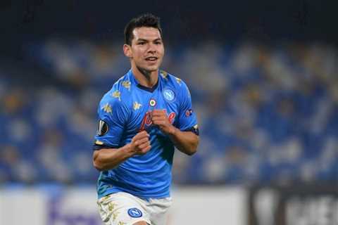 MANCHESTER UNITED INTERESTED IN SIGNING HIRVING LOZANO FROM NAPOLI