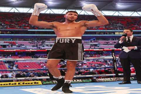 Tommy Fury set to fight ex-Marine Corps Paul Bamba on undercard of Floyd Mayweather vs Deji