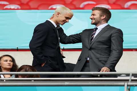 Man Utd legend David Beckham’s son Romeo training with Brentford’s B-team as he makes bid for..