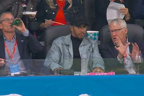 Lewis Hamilton receives apology from NFL fans after first trip to see club he co-owns |  F1 | ..