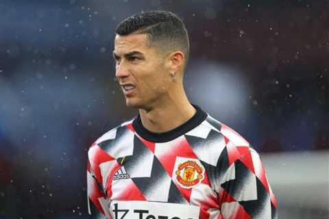 Chelsea should run a mile if they are offered Cristiano Ronaldo again after bombshell Man United..