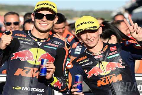 Valencia Moto2: Acosta wins, Fernandez is champion as Ogura crashes out