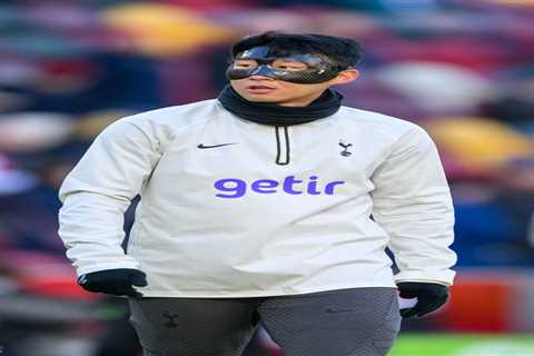 Why is Son Heung-min wearing a mask during Tottenham’s match against Brentford?