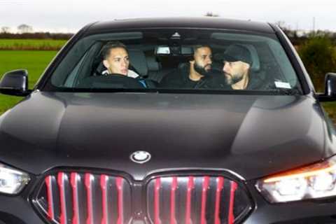 Man Utd signing Antony ‘left badly shaken’ after motorway crash wrecks £100k BMW