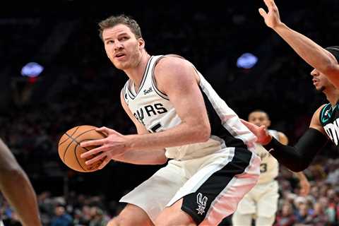 NBA's Extension Rules Could Force Spurs' Hand With Jakob Poeltl At The Trade Deadline