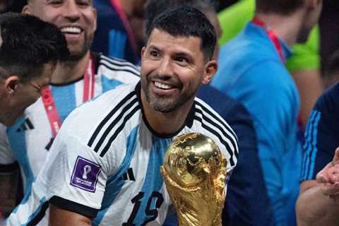 Aguero hits back at Ibrahimovic for mocking Argentina