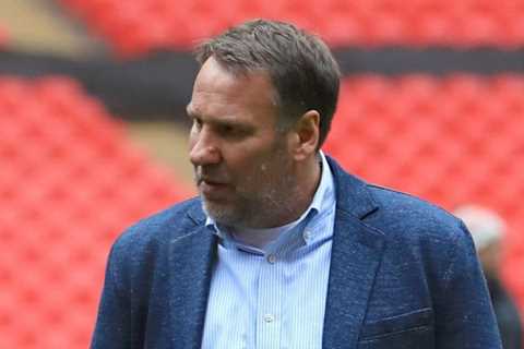 Merson names Man Utd star who ‘got dominated by Ronaldo’ as he makes Leeds prediction