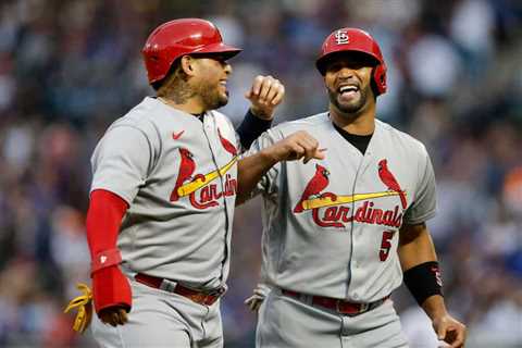 Retired Cardinals Legend Tried To Recruit A Former Teammate