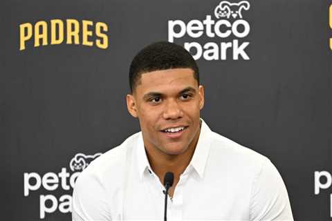 Juan Soto Is All Smiles For Photo Day