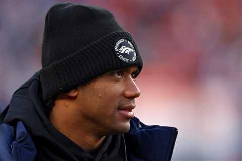 Russell Wilson Had A Bizarre Setup With The Broncos In 2022