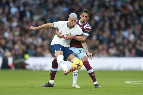 Cristian Stellini reveals why Richarlison started over Heung-Min Son against West Ham and hints at..