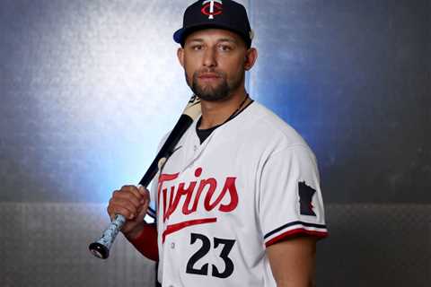 Twins Fans Witness 2 Potential Future Stars Training For 2023