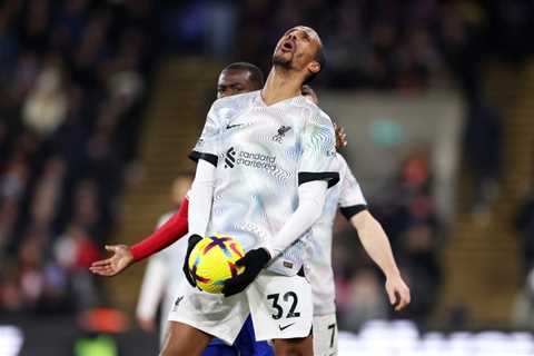 Virgil van Dijk and Trent Alexander-Arnold criticised as Liverpool held by Crystal Palace – but..