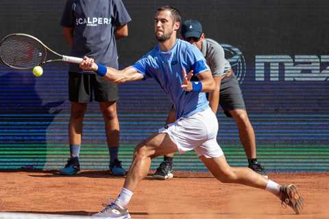 Former Champ Garin Ousts Thiem In Santiago