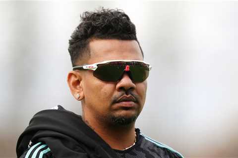 Sunil Narine returns to Surrey for T20 Blast campaign