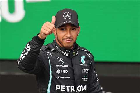 Mercedes dismiss ‘wild’ Lewis Hamilton rumour