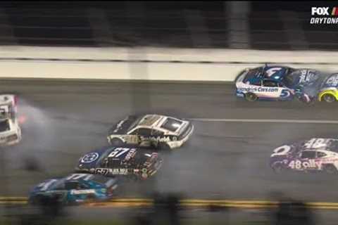 REPLAY OF FINAL LAP CRASH - 2023 DAYTONA 500 NASCAR CUP SERIES AT DAYTONA