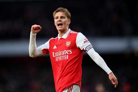 ‘Time stands still’ when Martin Odegaard has the ball, as Arsenal star is labelled better than..