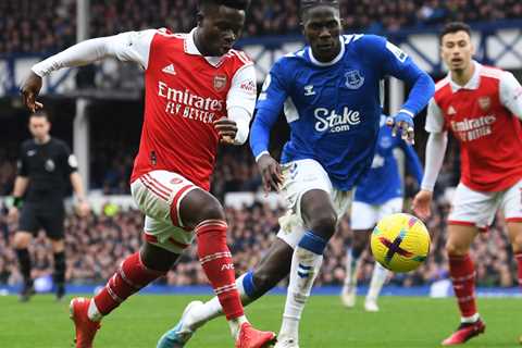 Amadou Onana ‘almost certain’ to leave Everton with Arsenal in ‘constant contact’ over £61..