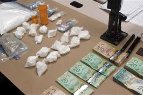 Toronto police stole $6K during drug bust, judge finds