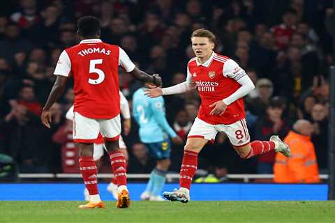 Arsenal 3 Southampton 3: Premier League classic as Gunners stage late comeback but title tilt still ..