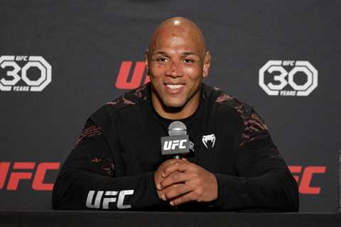 Marcos Rogerio says he belongs in UFC rankings, wants Derrick Lewis