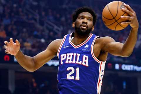 76ers’ Embiid out for Game 1 vs. Celtics due to right knee sprain