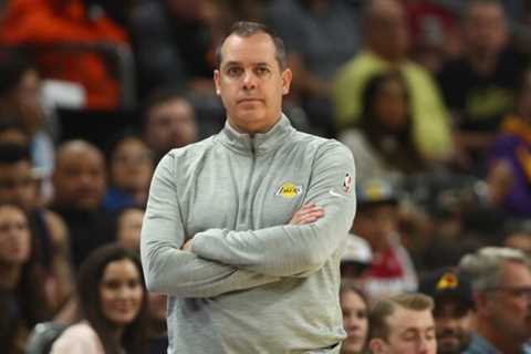 Sixers interview Frank Vogel for their head coaching job