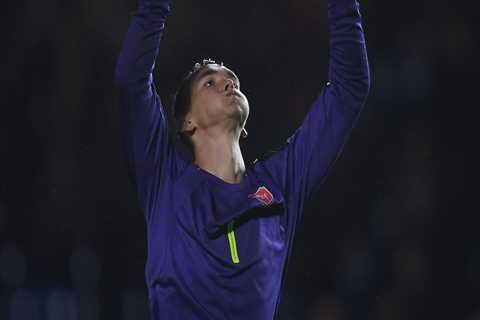 On-loan Manchester United goalkeeper Matej Kovar wants to extend Sparta Prague stay – Man United..