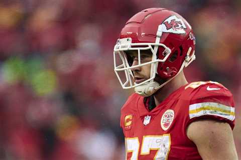 Chiefs’ Travis Kelce, Kadarius Toney absent for Day 6 of OTAs