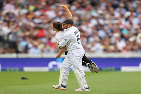 England cricket star Jonny Bairstow carries eco yob off pitch at Lord’s as protesters disrupt Ashes ..